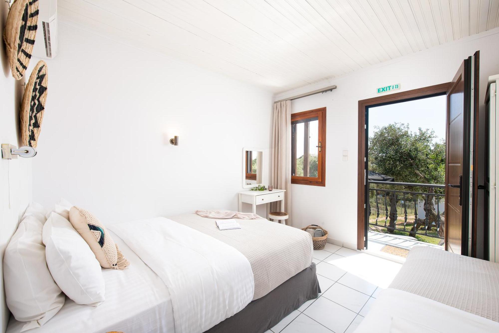 Acroterra - Easy Living Aparthotel Alikí Kültér fotó